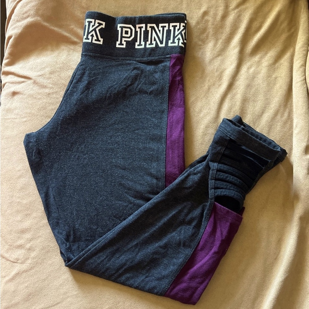 Victoria’s Secret Pink yoga pants